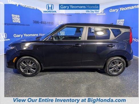Used 2021 Kia Soul S image 7