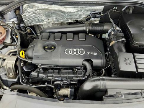Used 2018 Audi Q3 2.0T Premium Plus w/ Premium Plus Package AWD/4WD image 28
