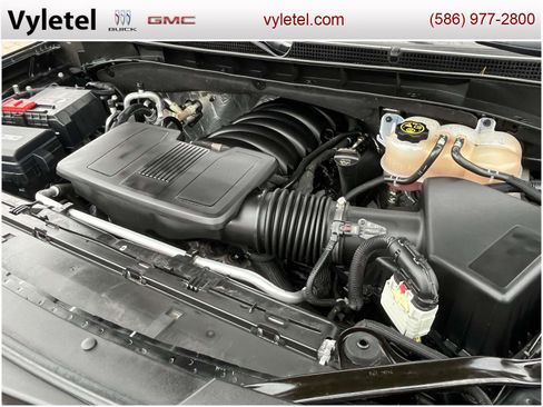 Used 2023 GMC Yukon Denali image 9