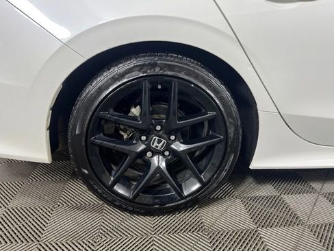 Used 2023 Honda Civic Sport image 12