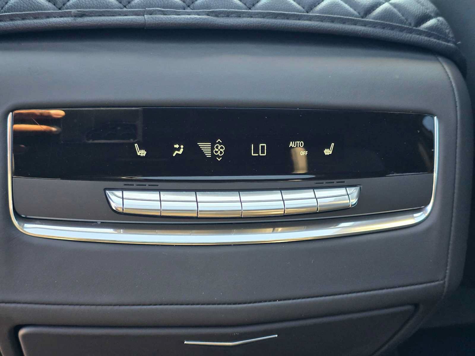 Used 2025 Cadillac Escalade V AWD/4WD image 24