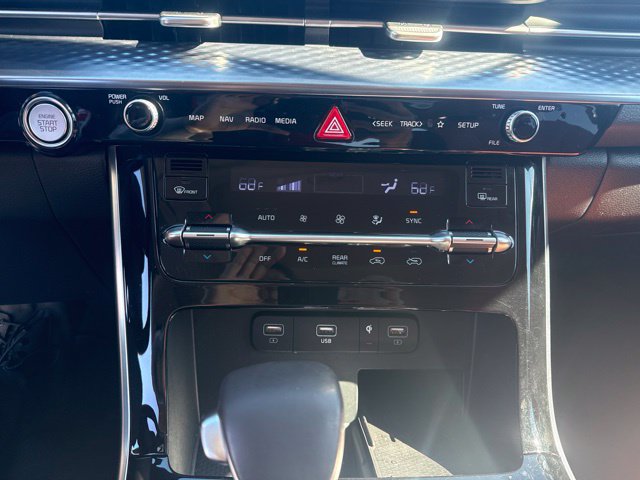 Used 2024 Kia Carnival SX Prestige FWD image 32