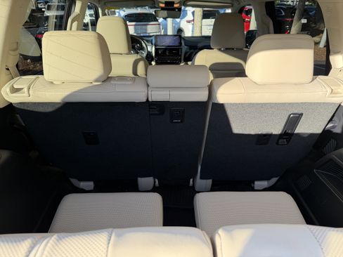 Used 2022 Lexus GX 460 Premium w/ Premium Plus Package AWD/4WD image 50