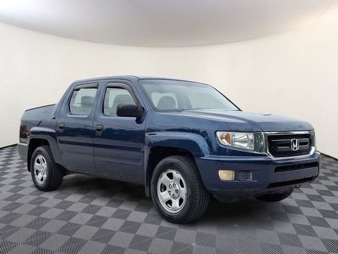 Used 2010 Honda Ridgeline RT image 1