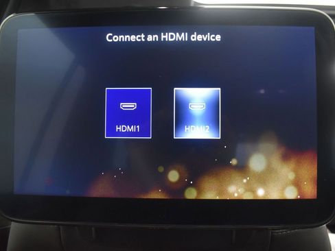 Certified 2023 Cadillac Escalade ESV Sport Platinum w/ LPO, ONYX Package image 29