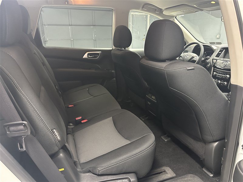 Used 2019 Nissan Pathfinder S AWD/4WD image 7