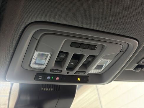 Used 2022 Chevrolet Silverado 1500 RST w/ Convenience Package II image 39