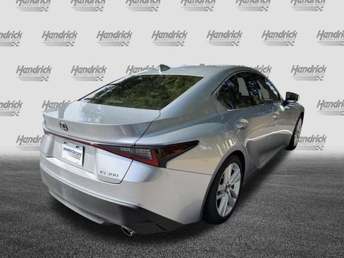 Used 2021 Lexus IS 300 w/ Comfort Package RWD image 9