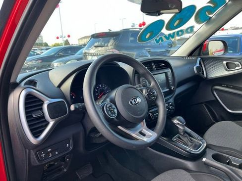 Used 2020 Kia Soul S image 19