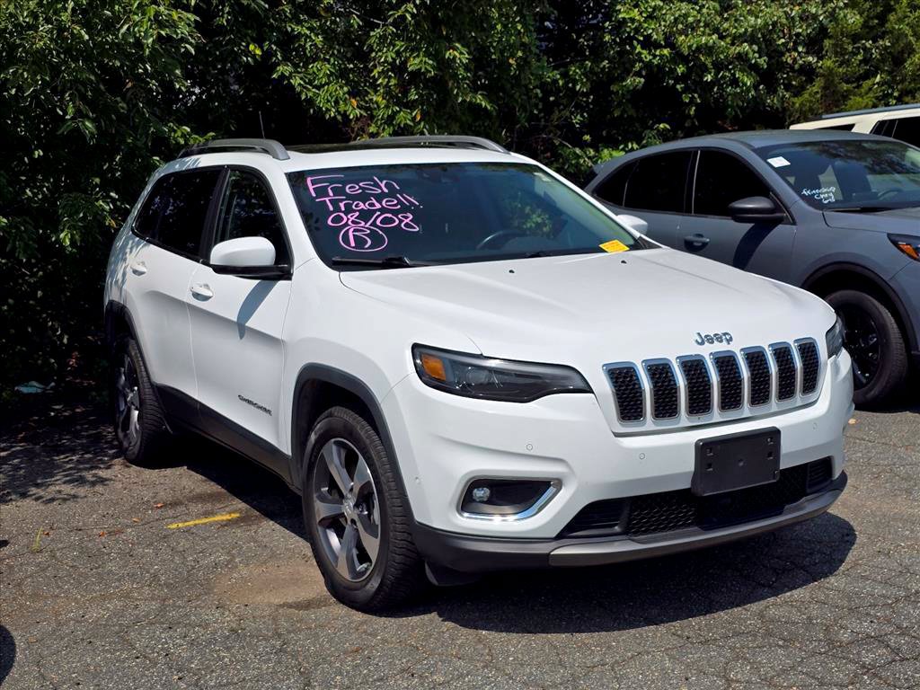 Used 2019 Jeep Cherokee Limited w/ Luxury Group AWD/4WD image 11