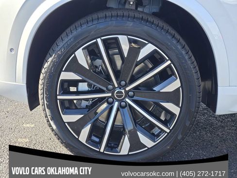 Used 2026 Volvo XC90 B6 Ultra w/ Protection Package Premier AWD/4WD image 12
