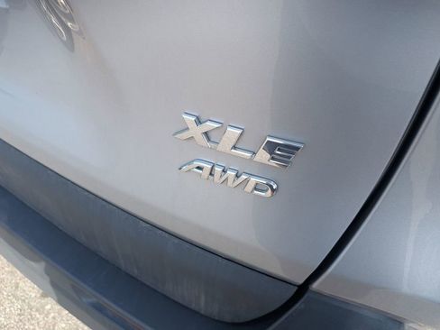 Used 2024 Toyota RAV4 XLE image 10