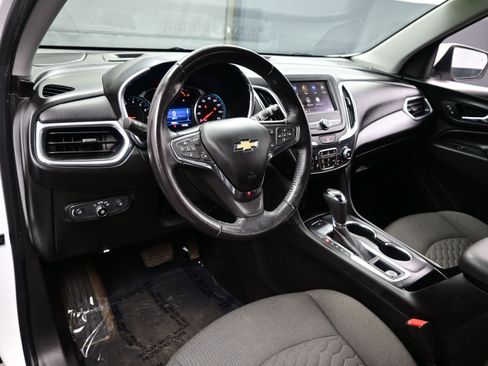 Used 2020 Chevrolet Equinox LT AWD/4WD image 12