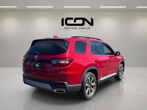 Used 2024 Honda Pilot Elite image 5