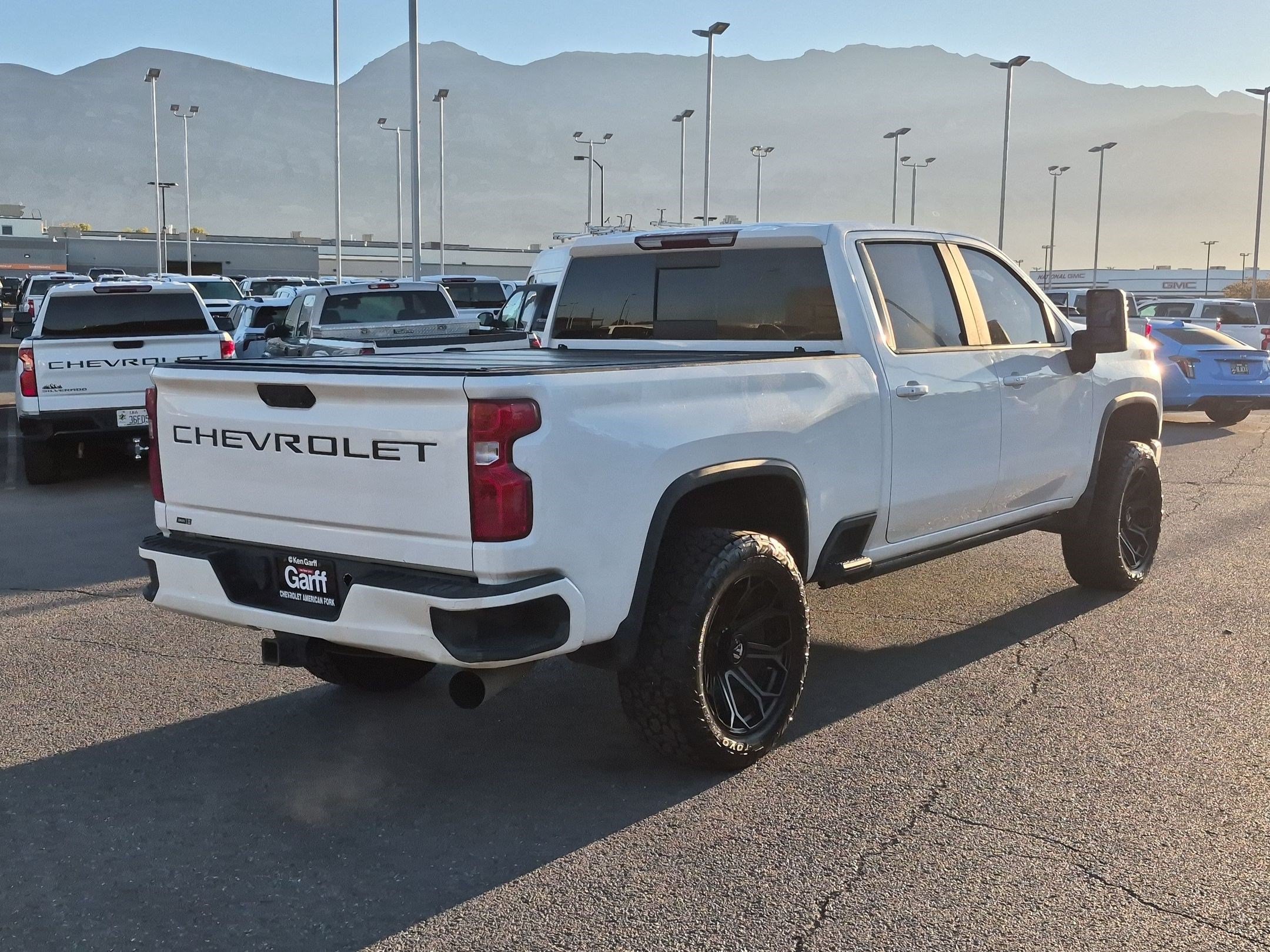Used 2020 Chevrolet Silverado 3500 LT w/ Convenience Package AWD/4WD image 3