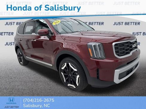 Used 2024 Kia Telluride S w/ S Sunroof Package image 1