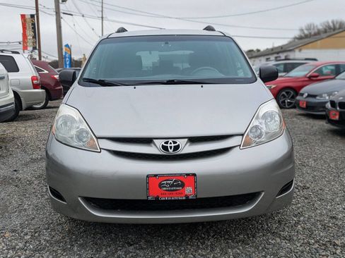 Used 2006 Toyota Sienna LE image 2