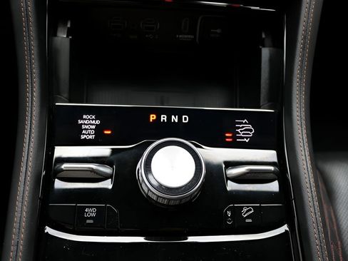 Used 2023 Jeep Grand Cherokee Summit AWD/4WD image 29