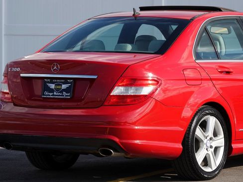 Used 2010 Mercedes-Benz C 300 Sedan image 48
