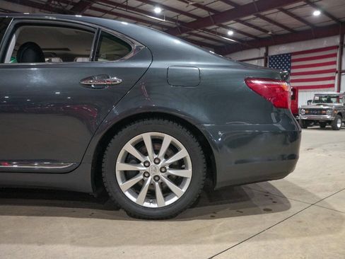 Used 2010 Lexus LS 460 AWD image 5