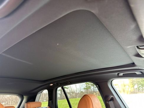 Certified 2025 BMW X5 xDrive40i w/ M Sport Package image 28