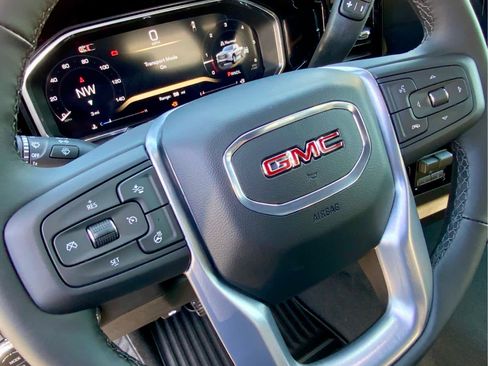 New 2026 GMC Sierra 1500 Elevation image 43