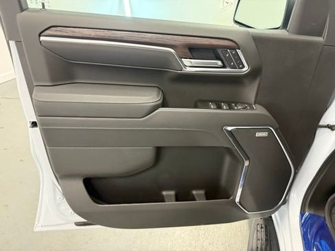 New 2026 GMC Sierra 1500 SLT w/ SLT Premium Plus Package image 13