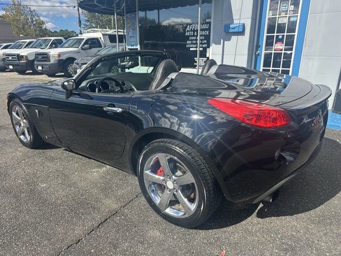 Used 2008 Pontiac Solstice GXP w/ Premium Package image 8