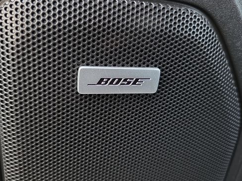 Used 2021 Chevrolet Silverado 1500 High Country w/ Technology Package image 13