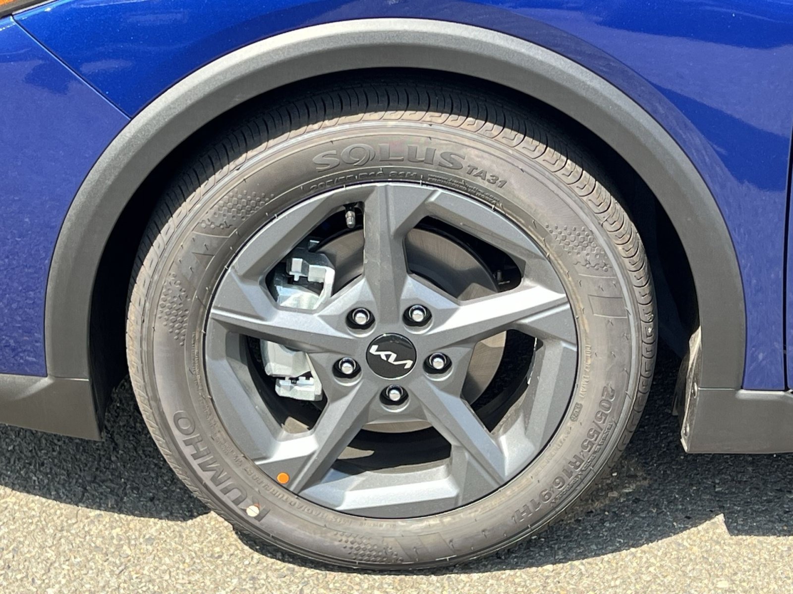 New 2026 Kia K4 FWD image 17