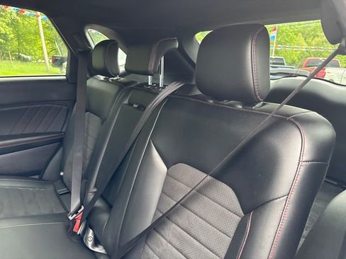 Used 2020 Ford Edge ST-Line w/ Cold Weather Package AWD/4WD image 25
