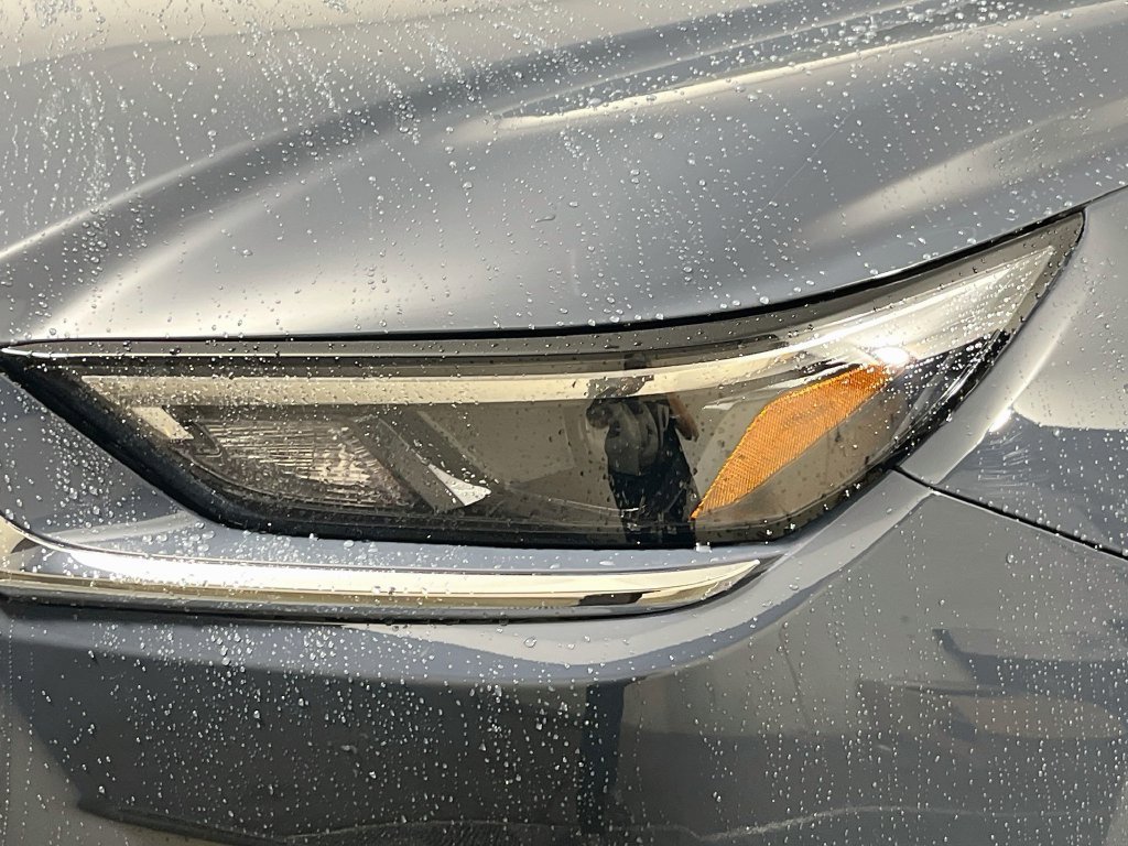 Used 2024 Toyota Grand Highlander FWD image 11