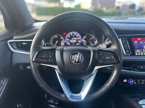 Used 2024 Buick Enclave Avenir w/ Avenir Technology Package image 11