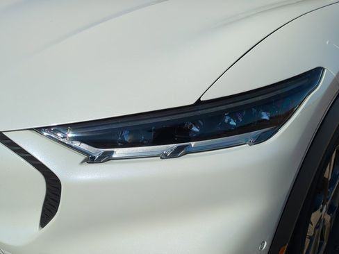 Used 2023 Ford Mustang Mach-E Select image 10