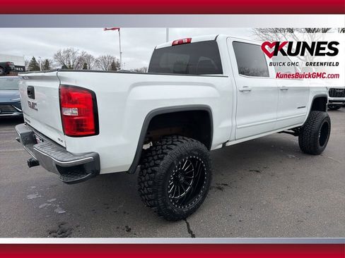 Used 2017 GMC Sierra 1500 SLE w/ SLE Value Package image 5
