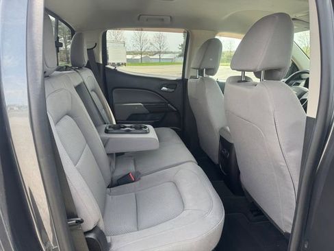 Used 2016 Chevrolet Colorado LT w/ LPO, Bed Protection Package AWD/4WD image 18