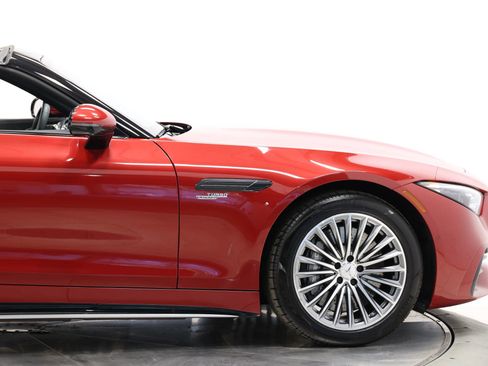 Used 2023 Mercedes-Benz SL 43 AMG w/ Driver Assistance Package image 63