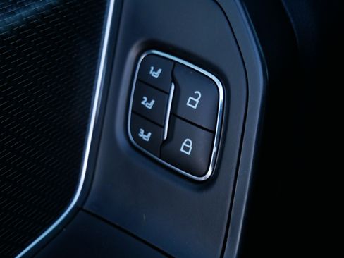 Used 2023 Ford F150 Raptor w/ Raptor Carbon Fiber Package image 27