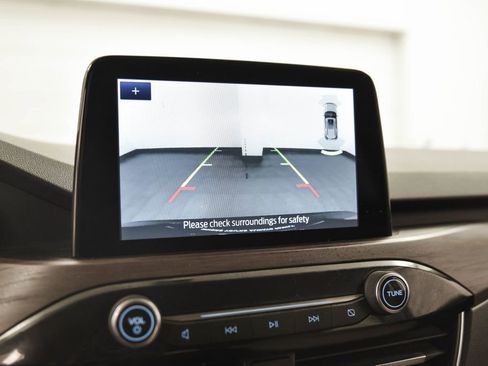 Used 2020 Ford Escape Titanium image 20