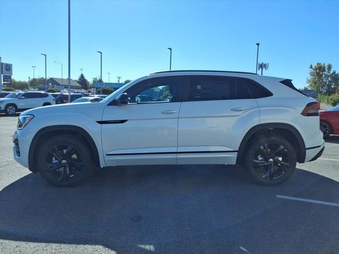 New 2026 Volkswagen Atlas Cross Sport SEL R-Line AWD/4WD image 5