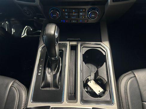 Used 2020 Ford F150 Lariat AWD/4WD image 17