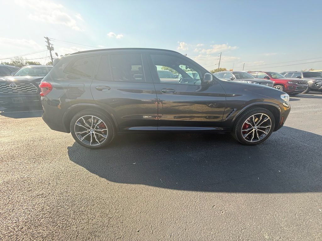 Used 2021 BMW X3 sDrive30i w/ M Sport Package RWD image 2