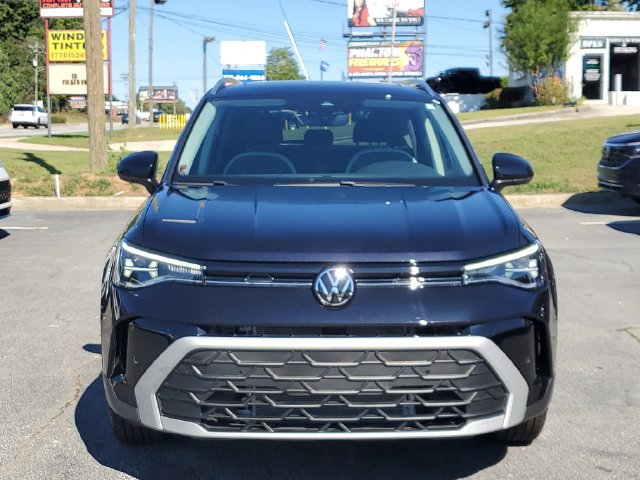 Certified 2025 Volkswagen Taos SE w/ Panoramic Sunroof Package FWD image 3
