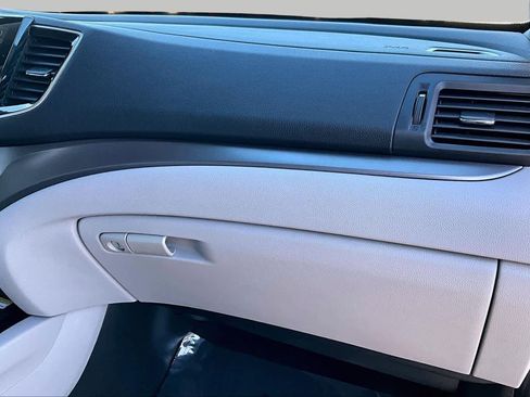 Used 2021 Honda Pilot Special Edition image 17