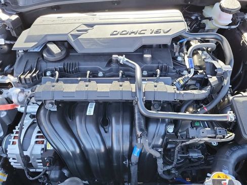 Certified 2024 Hyundai Elantra SEL w/ Convenience Package FWD image 25