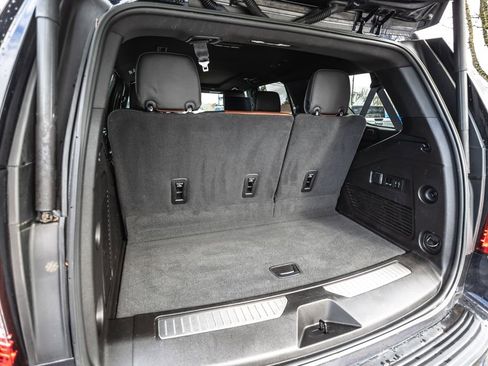 Used 2023 GMC Yukon Denali Ultimate image 41