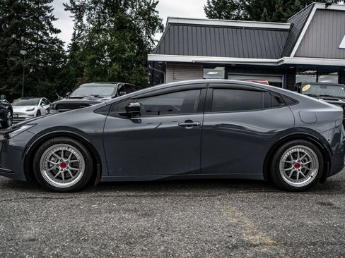 Used 2024 Toyota Prius Limited w/ Limited Premium Package AWD/4WD image 15