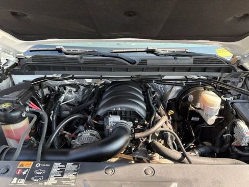 Used 2016 Chevrolet Silverado 1500 LTZ Z71 w/ LTZ Plus Package AWD/4WD image 27