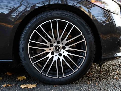 Used 2022 Mercedes-Benz C 300 4MATIC Sedan image 25