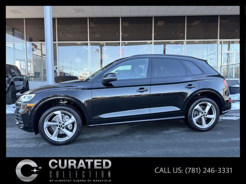 Used 2020 Audi Q5 2.0T Titanium Premium Plus w/ Premium Plus Package image 1